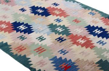 Multicolored Hand-woven Kilim Usak