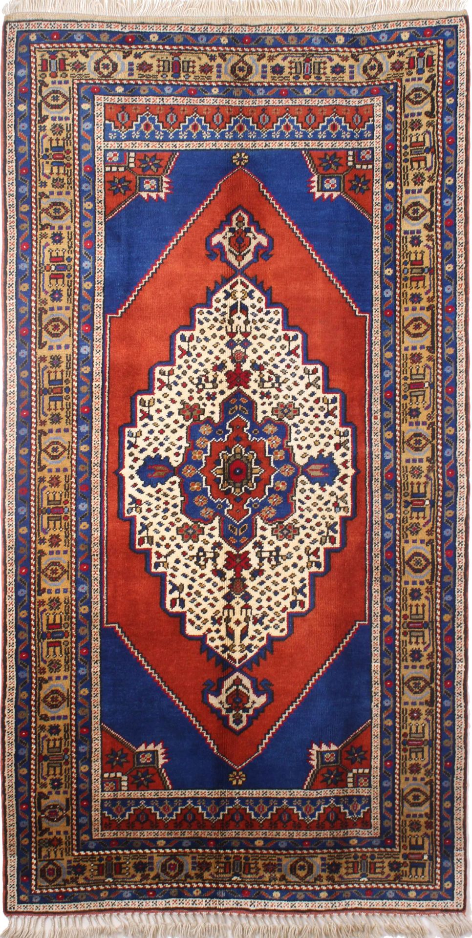 Taşpınar El Dokuma Halı