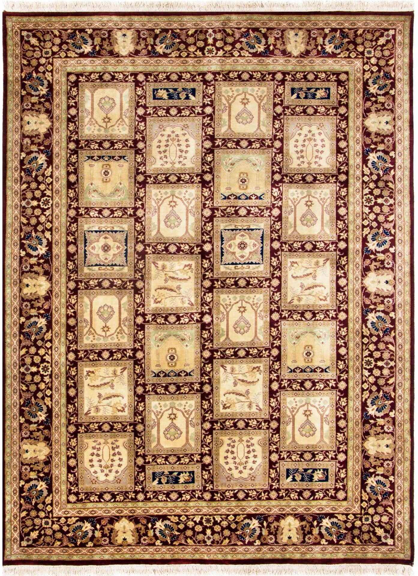 Kutu Desenli İran El Halısı