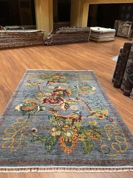 Gri Renk Karabağ Kilimi Desenli El Halısı