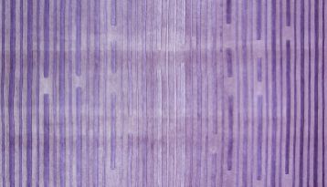 Mor Kabartmalı Yün Halı