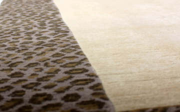 Leopar Desenli Eskitme El Halısı