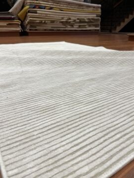 Düz Desensiz Beyaz Halı