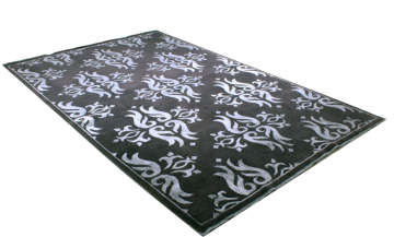 İri İpek Desenli Siyah El Halısı