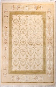 Damask Patterned Silk Handmade Carpet