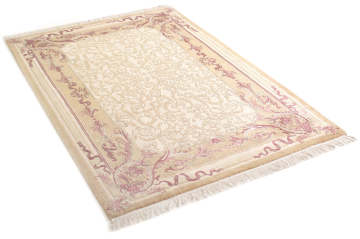 İpek Desenli El Dokuma Halı