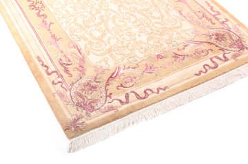 İpek Desenli El Dokuma Halı