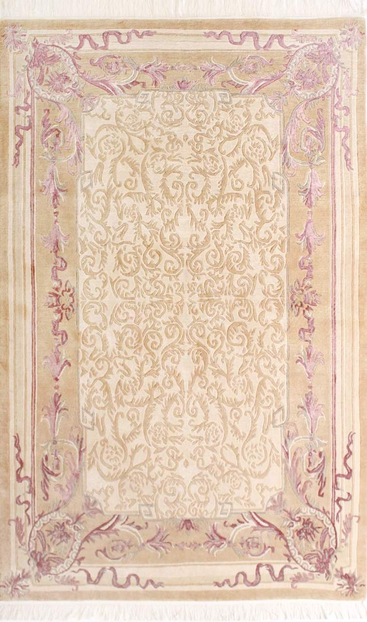 İpek Desenli El Dokuma Halı