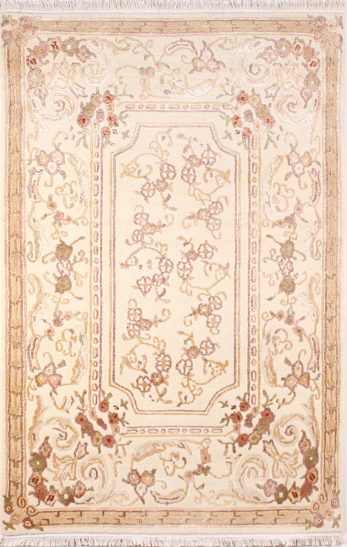 Soft Renk İpekli El Halısı