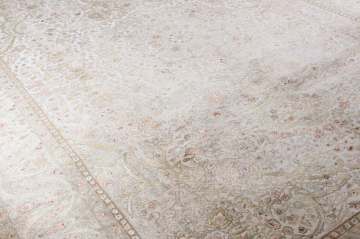 İnce Dokuma İran El Halısı