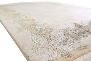 Az Desenli Klasik El Halısı