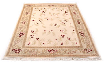 İpek Desenli El Halısı