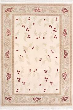 İpek Desenli El Halısı