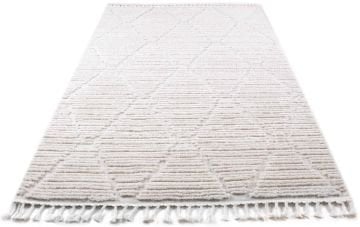 Beyaz Renk Kabartmalı Kilim