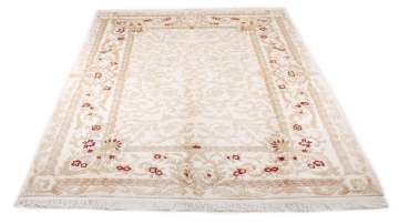 Klasik İpekli El Halısı