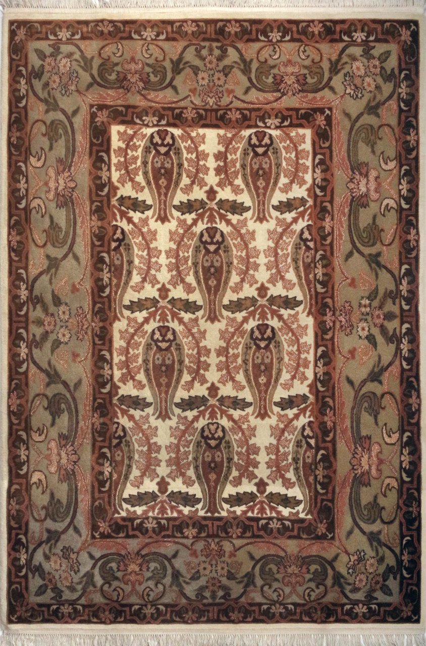 Desenleri İpek Klasik El Halısı