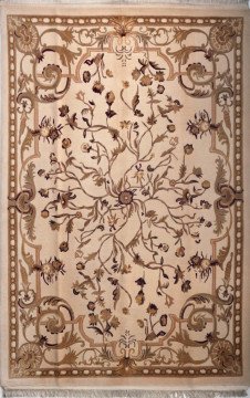 Desenleri İpek Klasik El Halısı