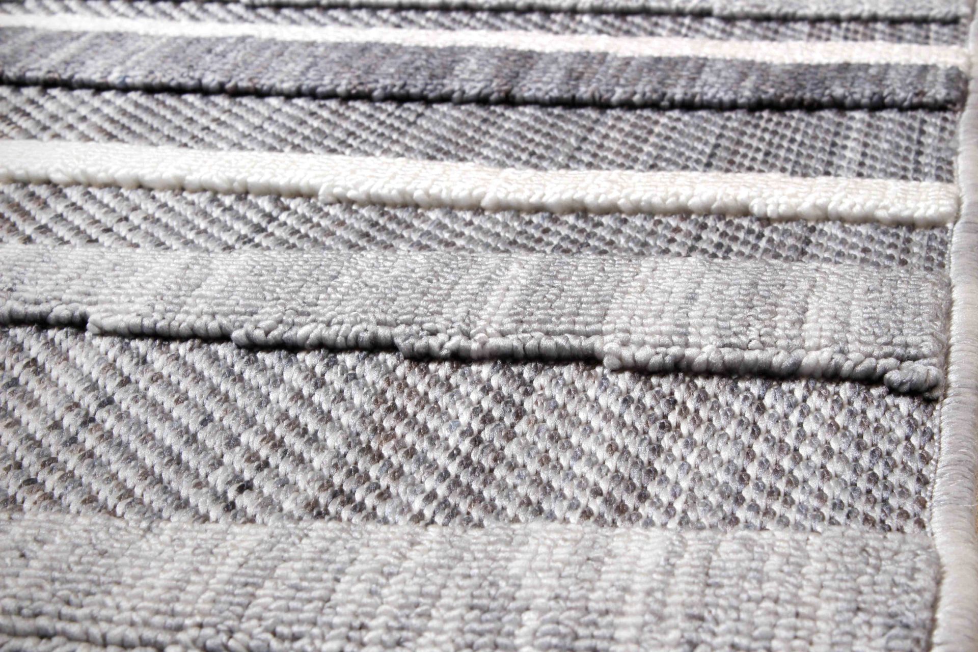 Gray White Striped Shaggy Detailed Jute Rug