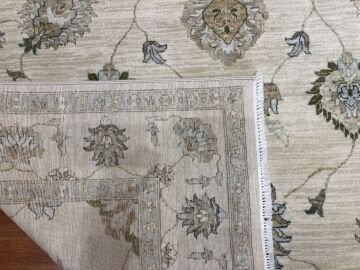 Uşak Desenli Salon Halısı