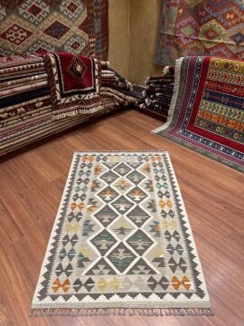 Gri Renk Otantik Küçük Kilim