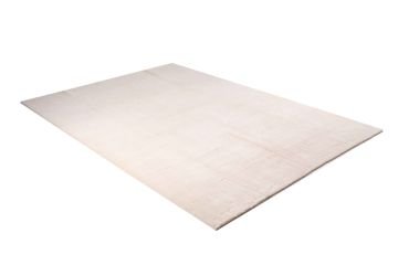 Açık Renk Sade Desenli Salon Halısı