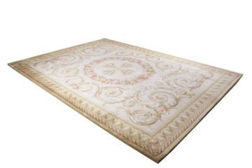 Versailles Patterned Hand Woven Carpet