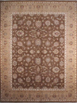 Kahverengi Zeminli Uşak Halısı