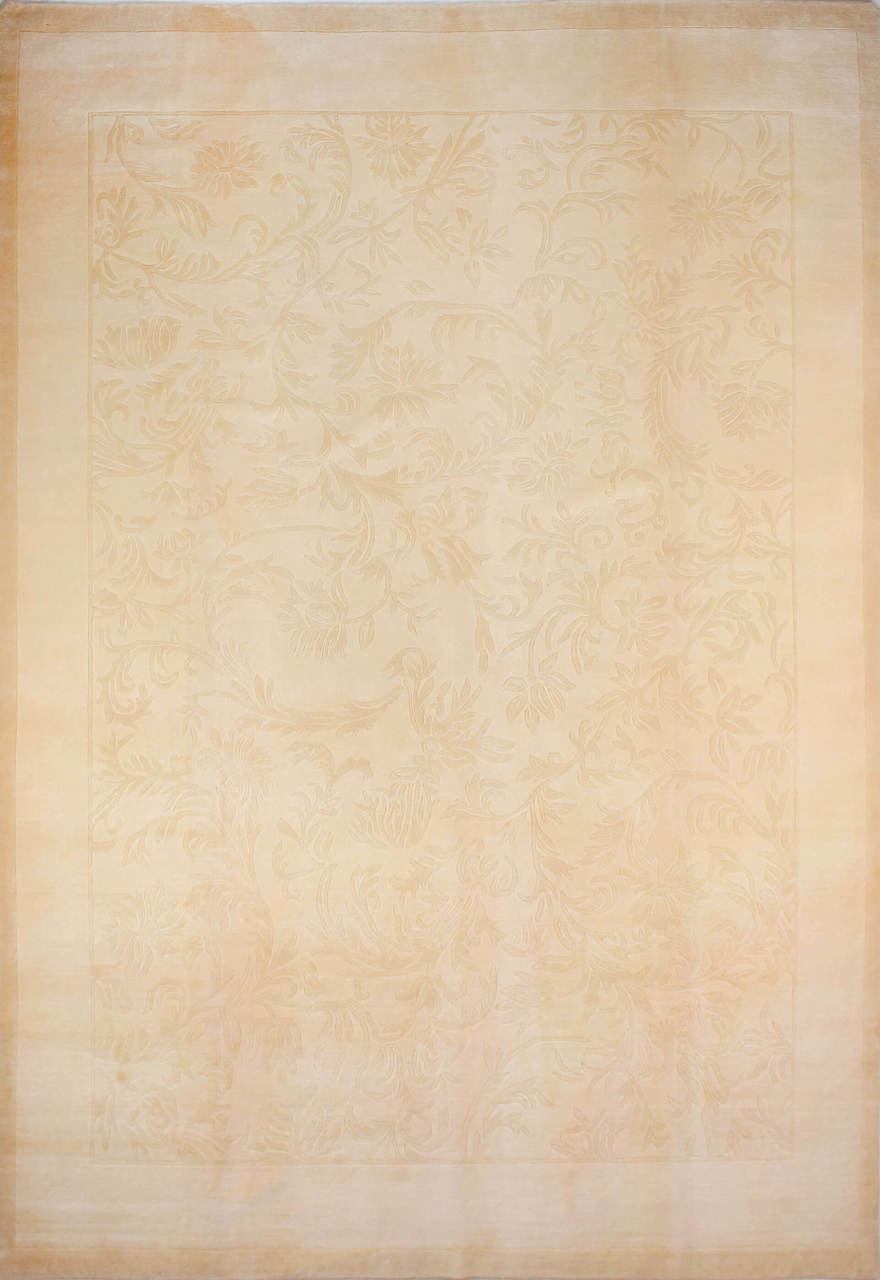 Kendinden Desenli İnce Dokuma El Halısı