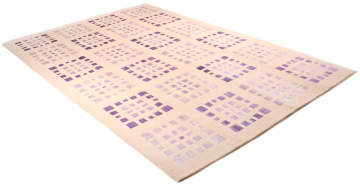 Mor Kare Desenli El Halısı