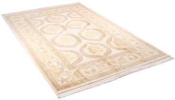 İpek Desenli Salon Halısı