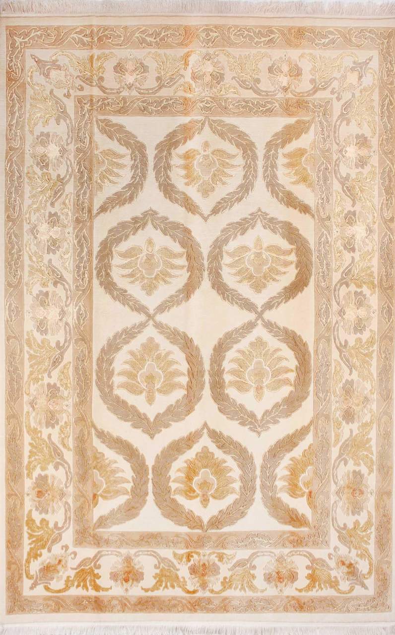 İpek Desenli Salon Halısı