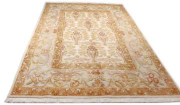 Klasik İri Desenli El Halısı