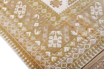 İnce Dokuma Klasik Desenli El Halısı