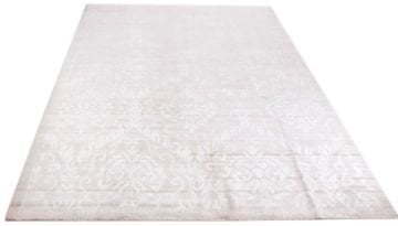 Silk Light Color Handmade Carpet with Patterns