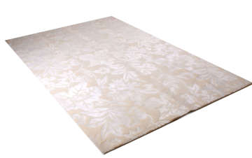 Krem Beyaz Çiçekli El Halısı