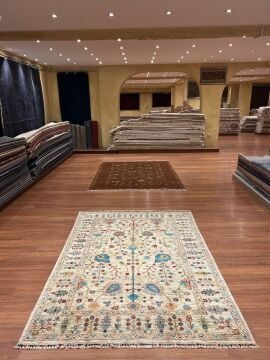 Uşak Motifli El Halısı