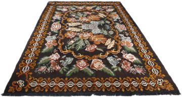 Siyah Karabağ Kilimi