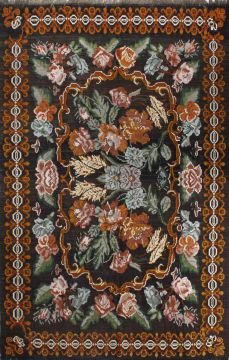 Siyah Karabağ Kilimi