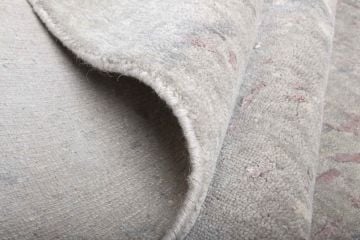 Dökük Desenli İpekli El Halısı