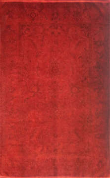 Düz Kırmızı Uşak Halısı