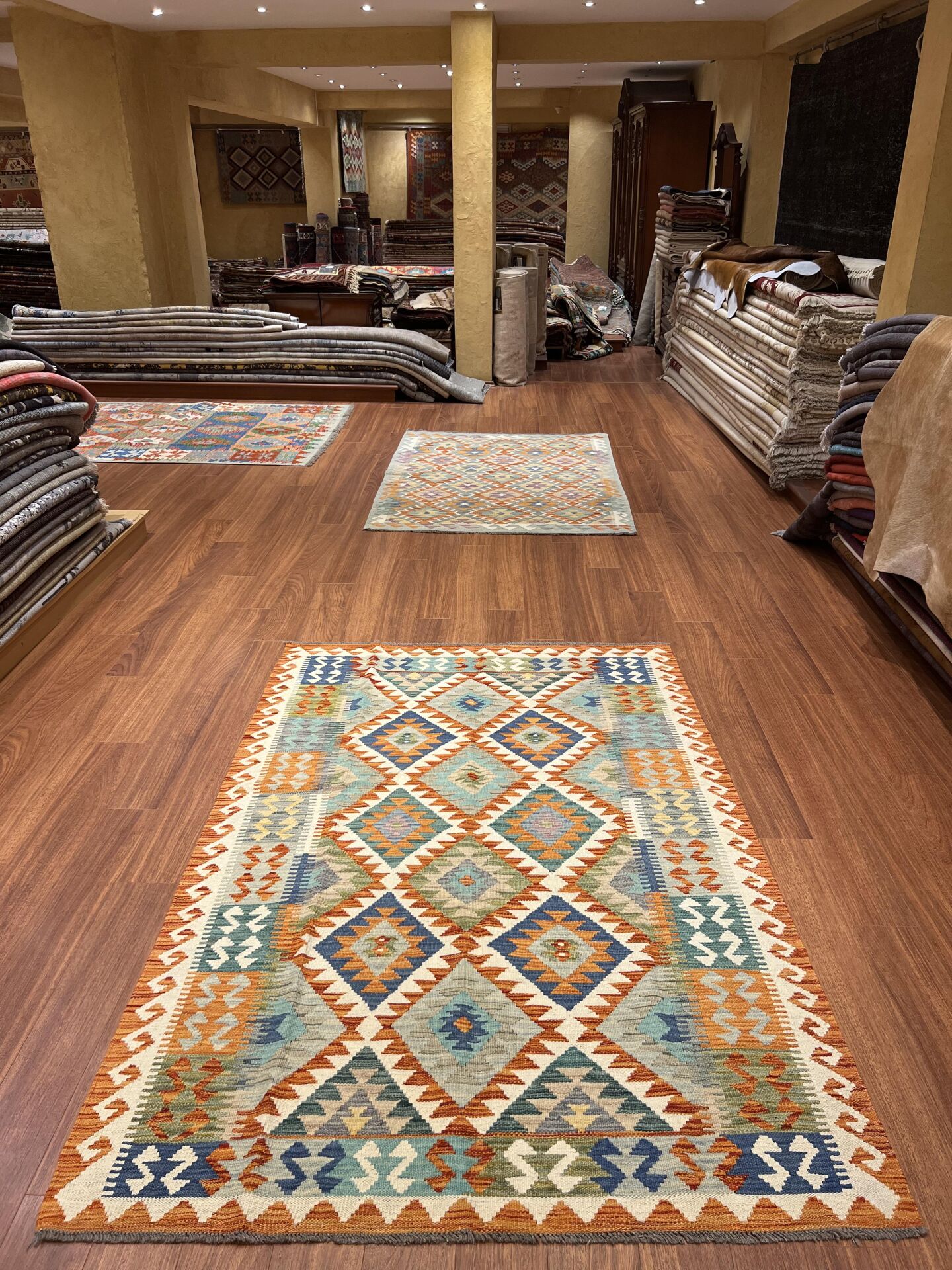 Çapraz DesenliKilim