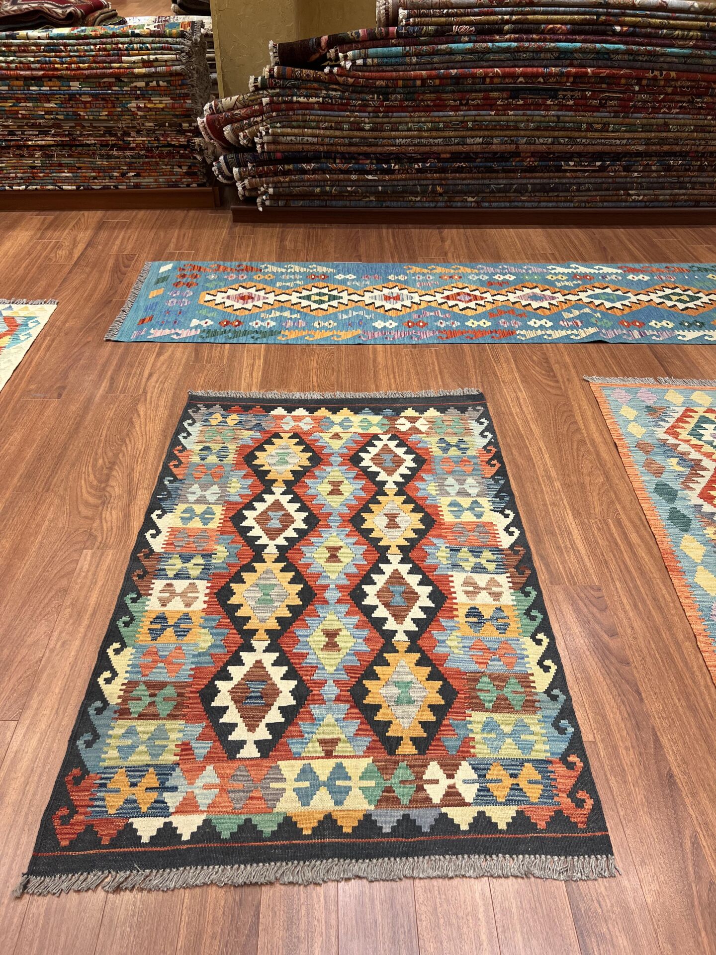 Küçük Boy Renkl Kilim