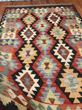 Küçük Boy Renkl Kilim