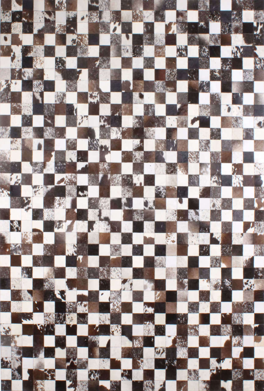 Beyaz ve Kahve Parçalı Dana Post 1.70 x 2.40